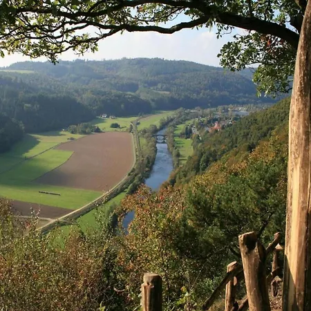 Nature Escape In Fuldabruck, Cleaning Included Apartament