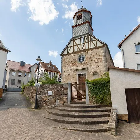 Nature Escape In Fuldabruck, Cleaning Included Apartament